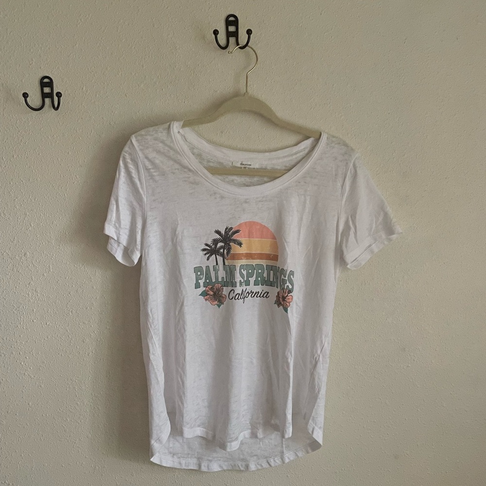 Maurices tshirt